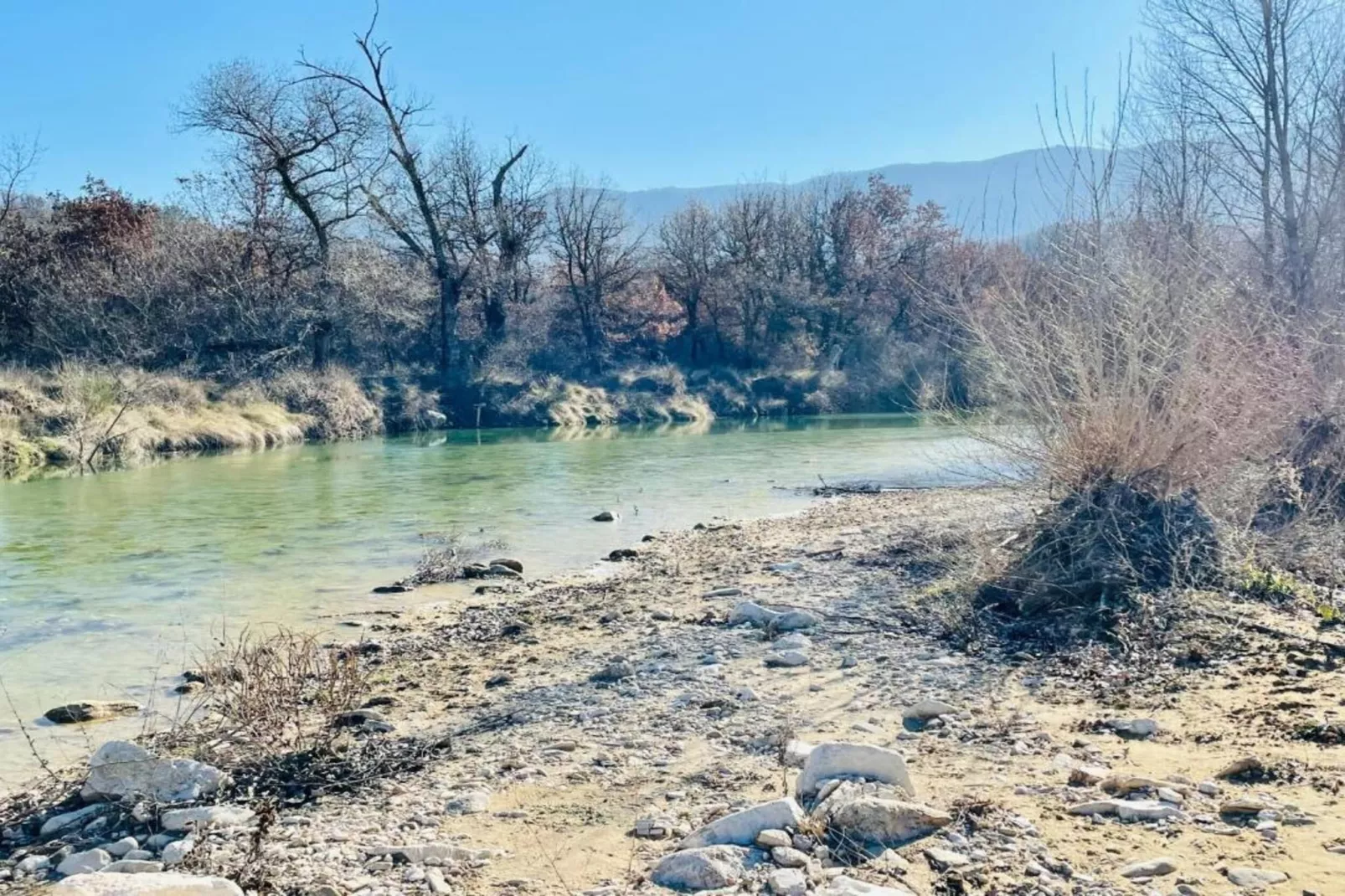 Luberon-Areas within 20km in summer