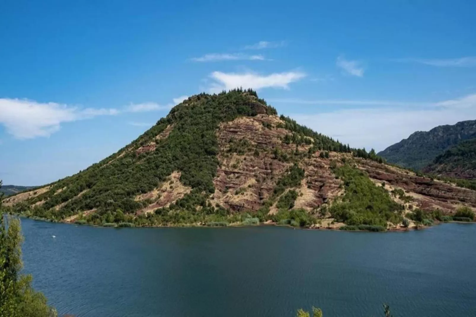 Mas des Trabesses-Areas within 20km in summer