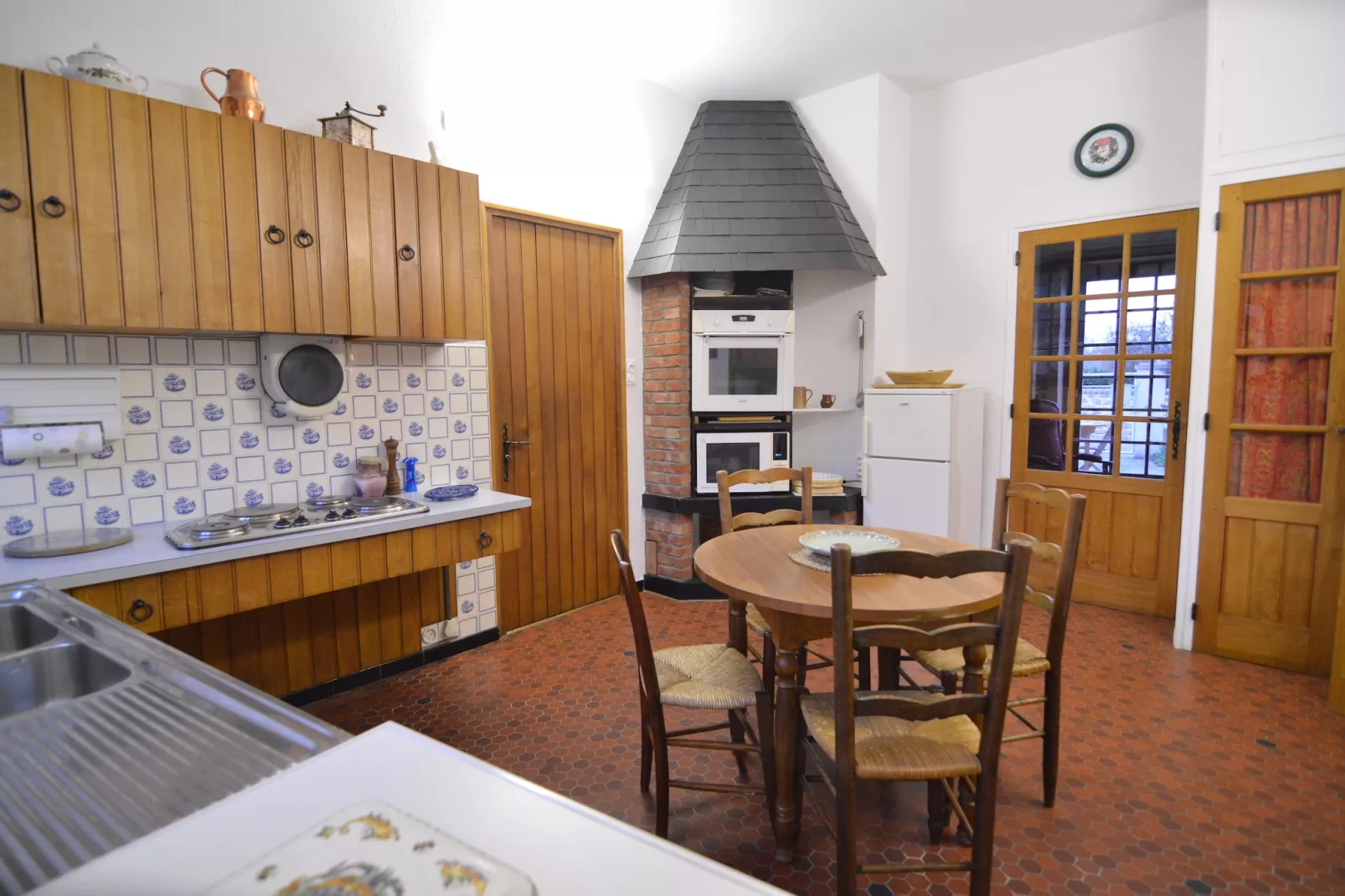 La Burgunde-Kitchen