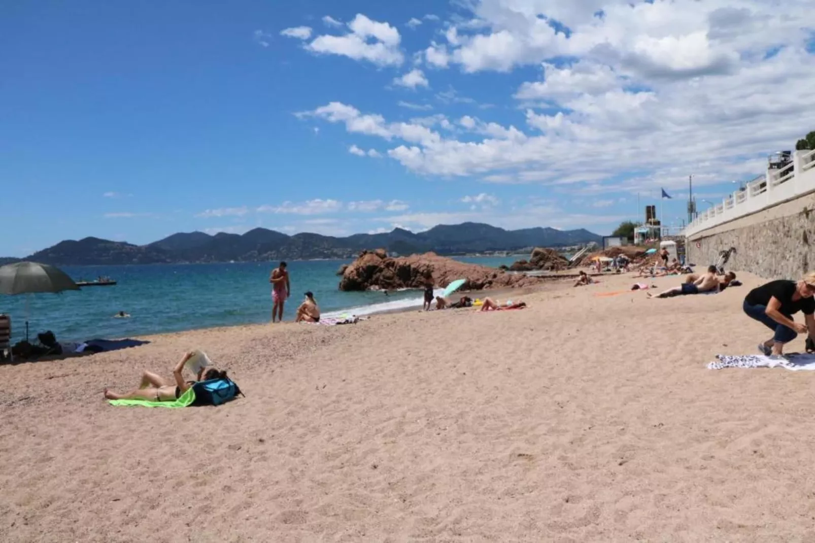 Vue mer-Zones été à 1 km