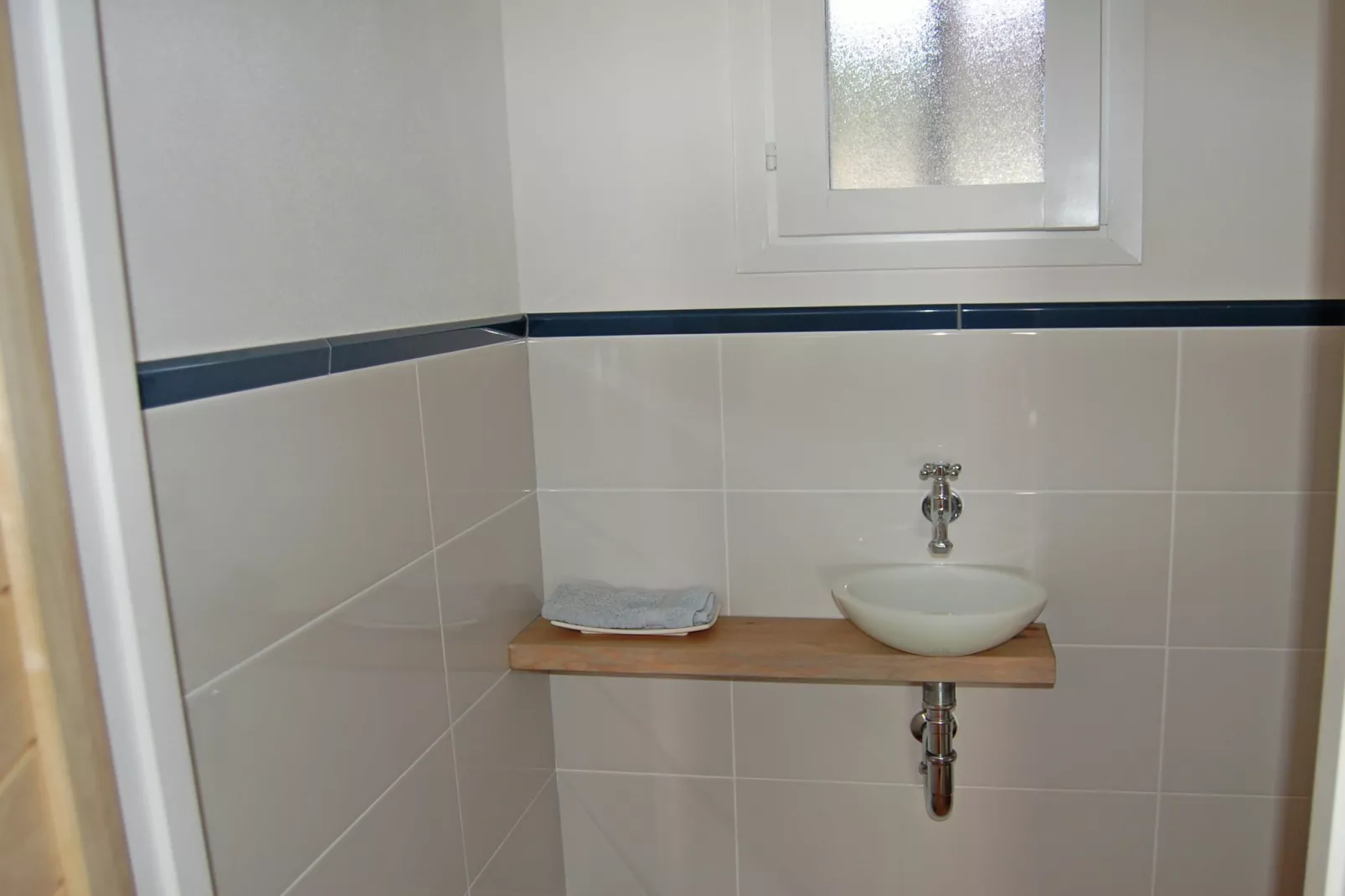 Vista Monte Carlo-Bathroom