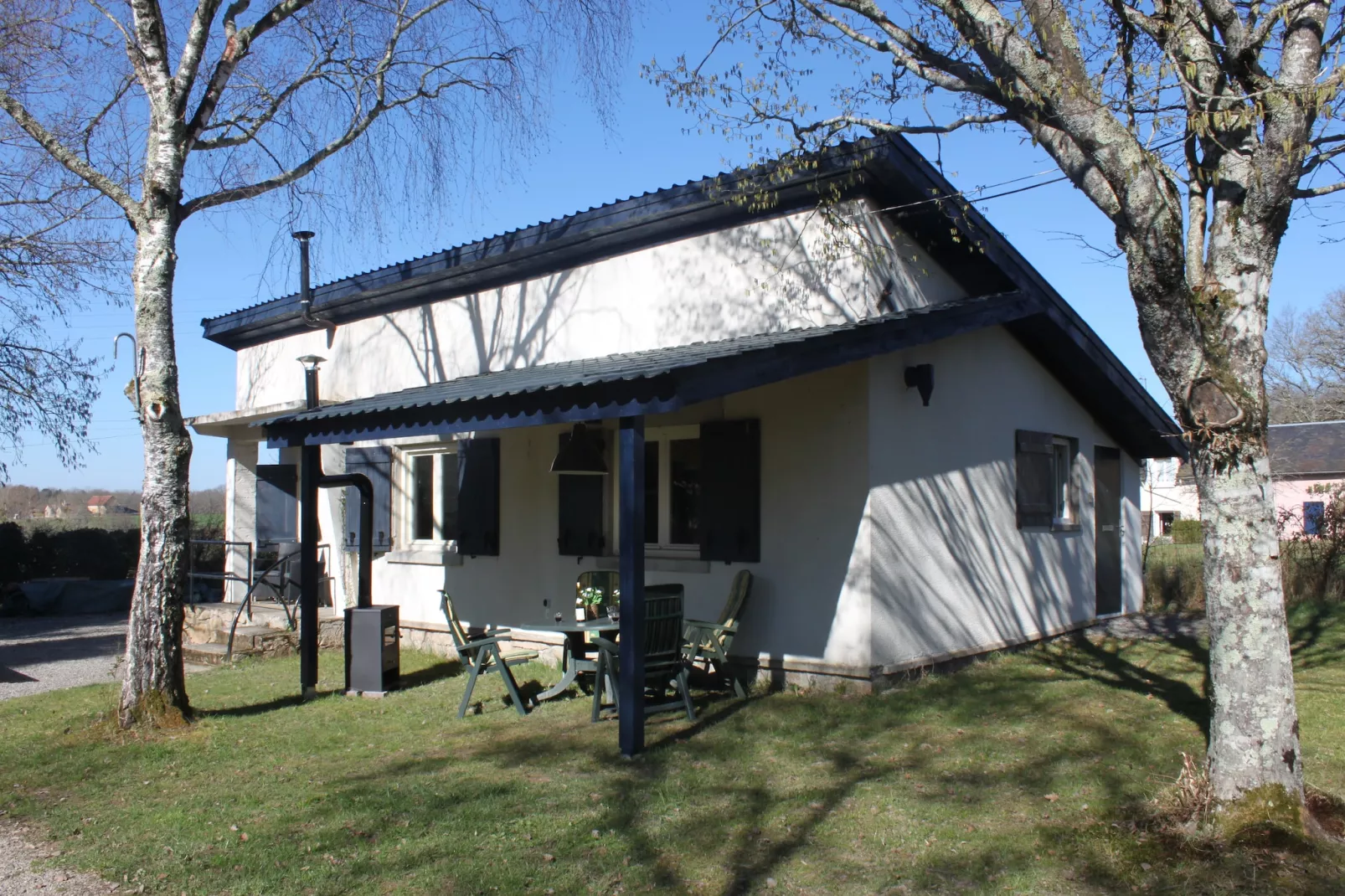 Maison Annelore-Exterior in summer