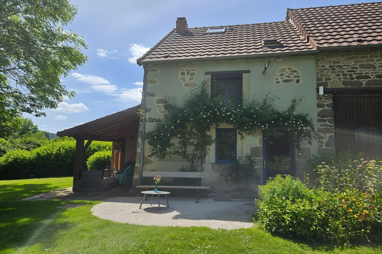 Gîte d'Artisan-Extérieur été