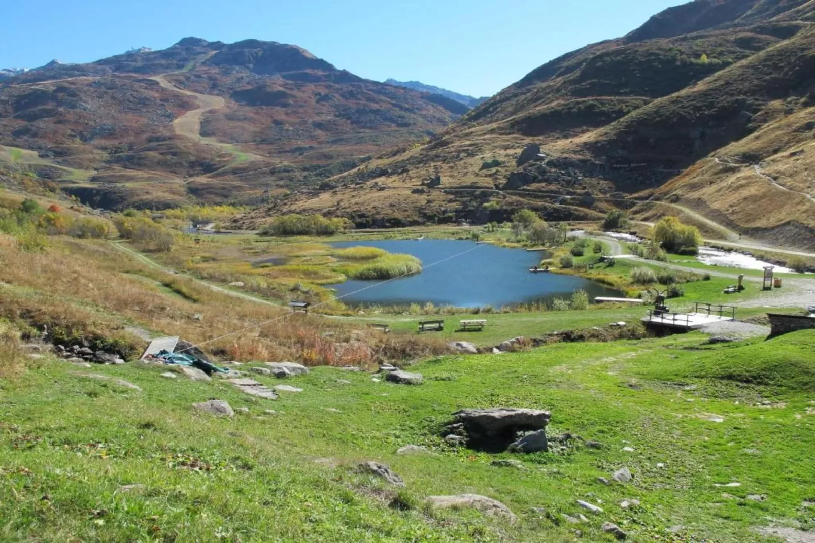 Le Coeur des Loges 3-S4v-Areas within 20km in summer