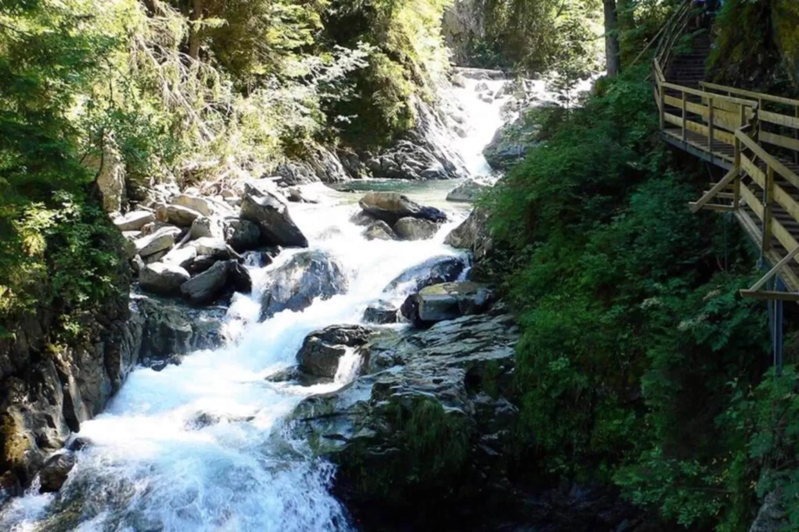 Resort les Portes du Mont Blanc 6-Gebiete Sommer 5 km