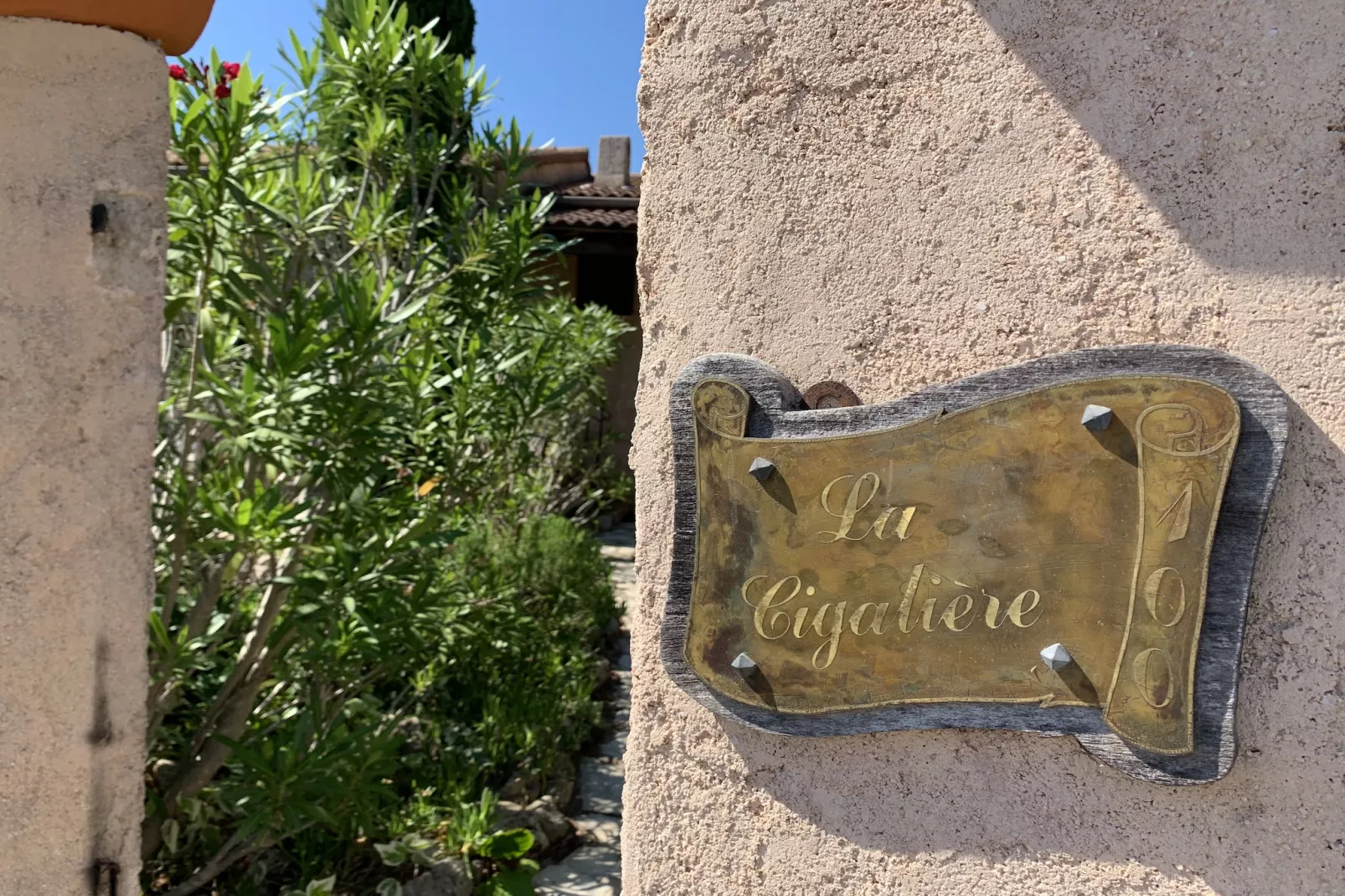 Villa Cigalières-Außenbereich Sommer