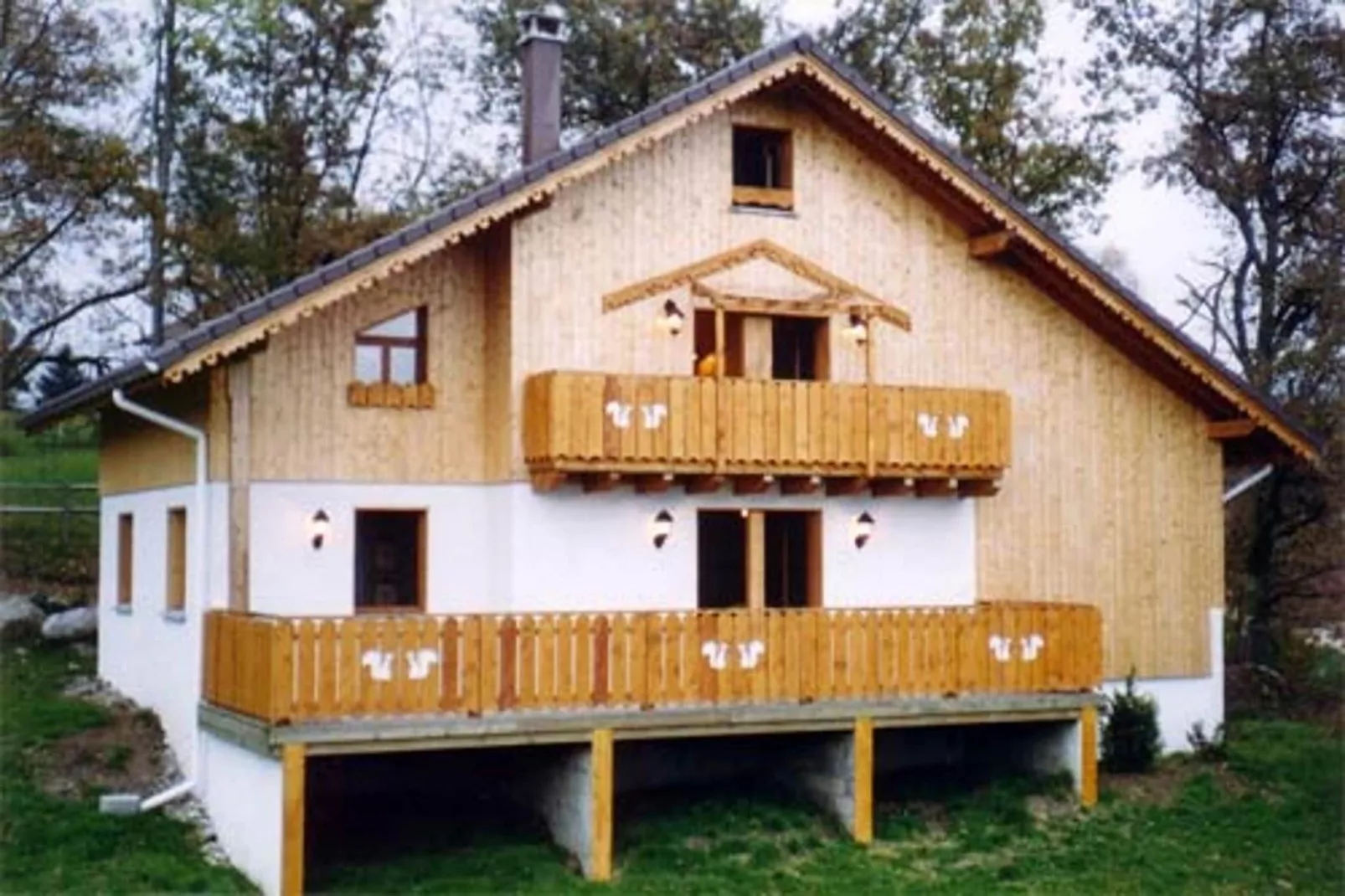 Les Chalets des Ayes 7-Exterior in summer