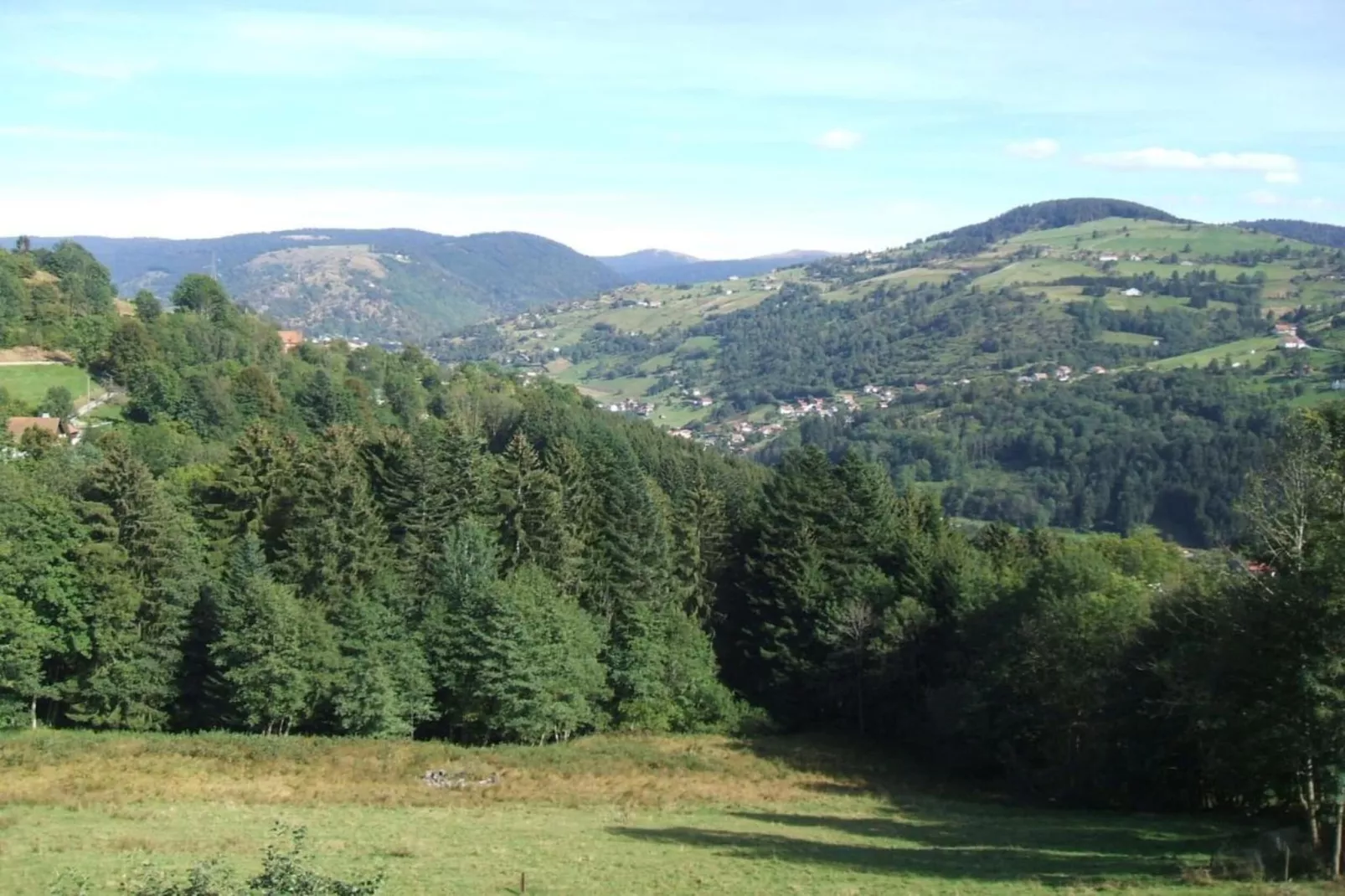 Le Renard-Areas within 20km in summer