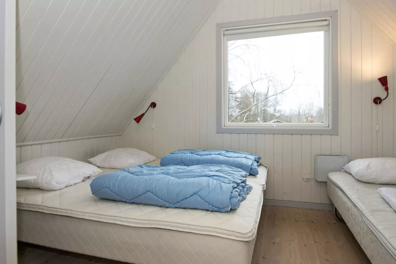 12 person holiday home in Glesborg-Indoor