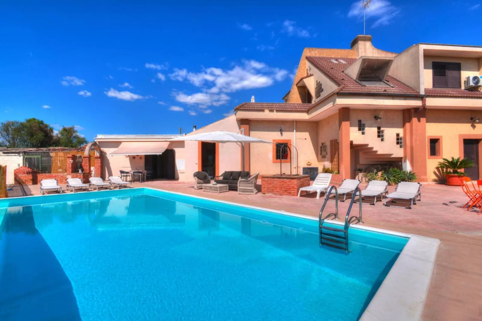 Holiday home Floridia-Villa Smeraldo7 Pax mit Privatpool