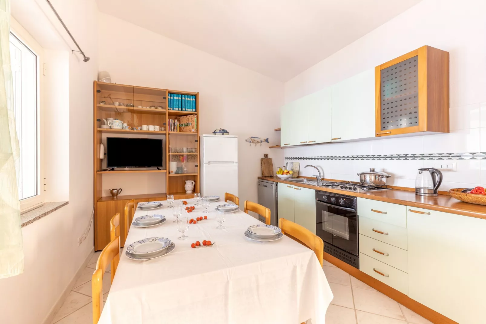 Acqua Dolce 17-Dining room