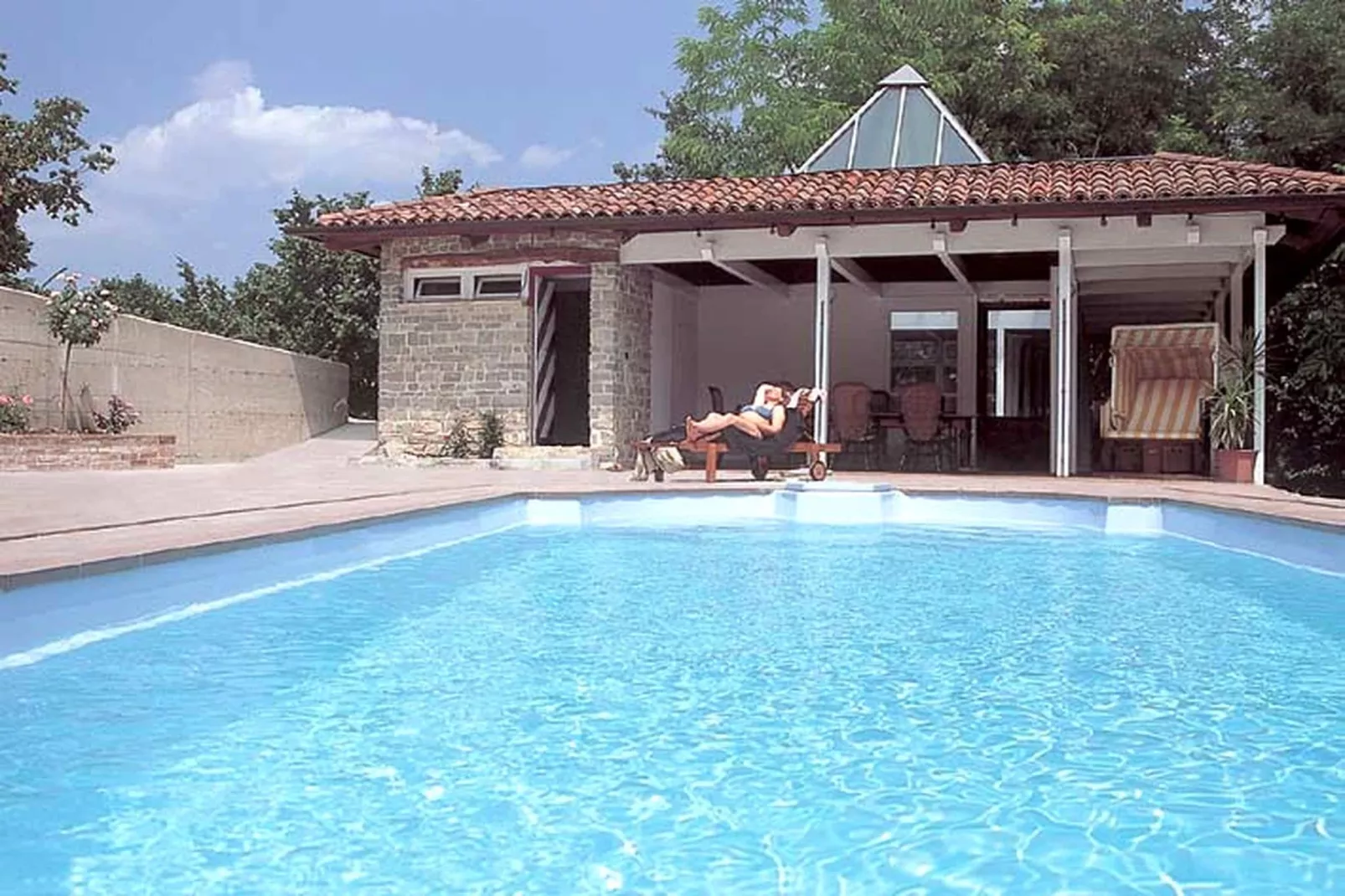Niella-Swimming pool