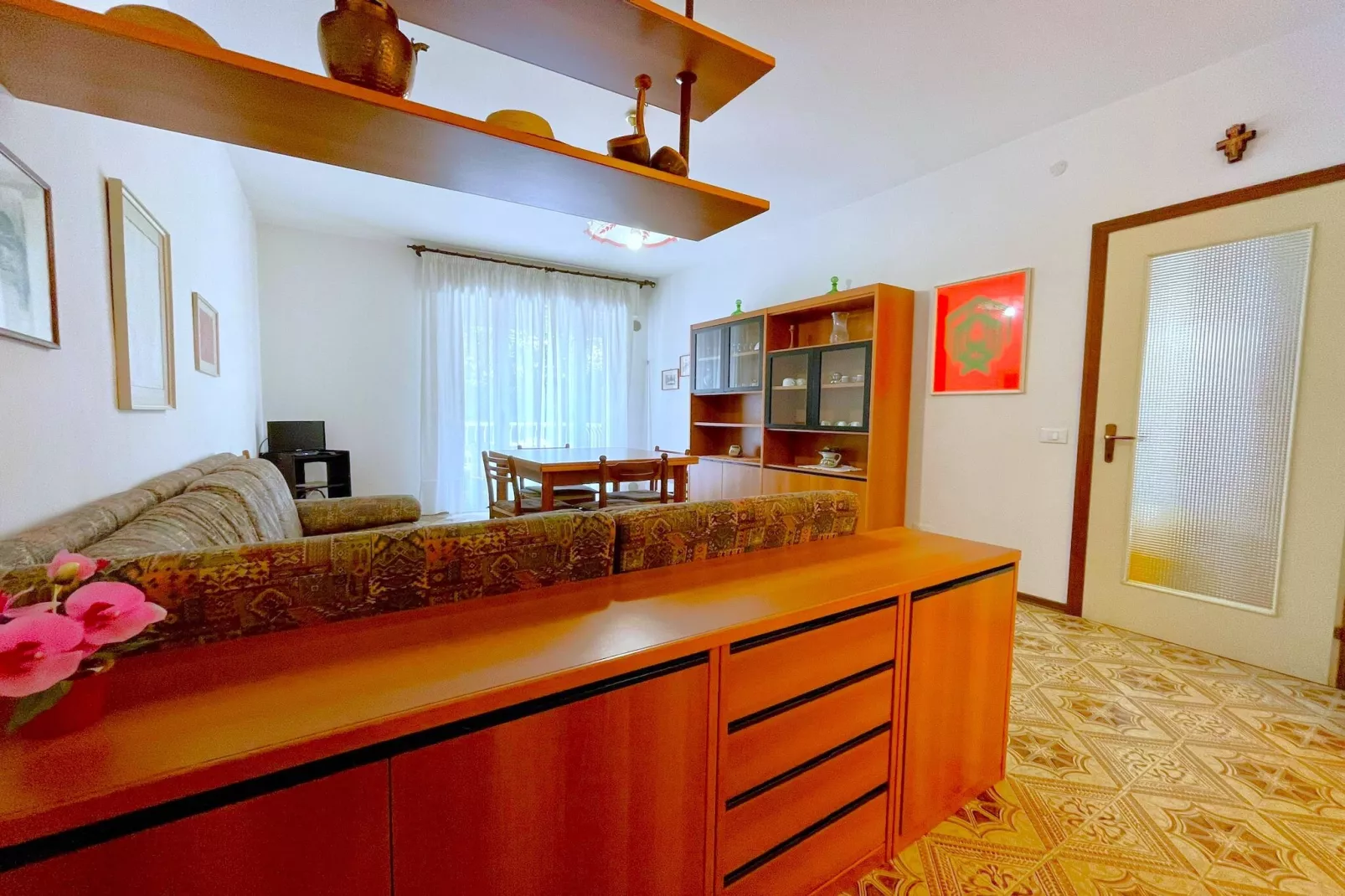 RAFFAELLO 1 int 3 tipo C  con piscina-Salon