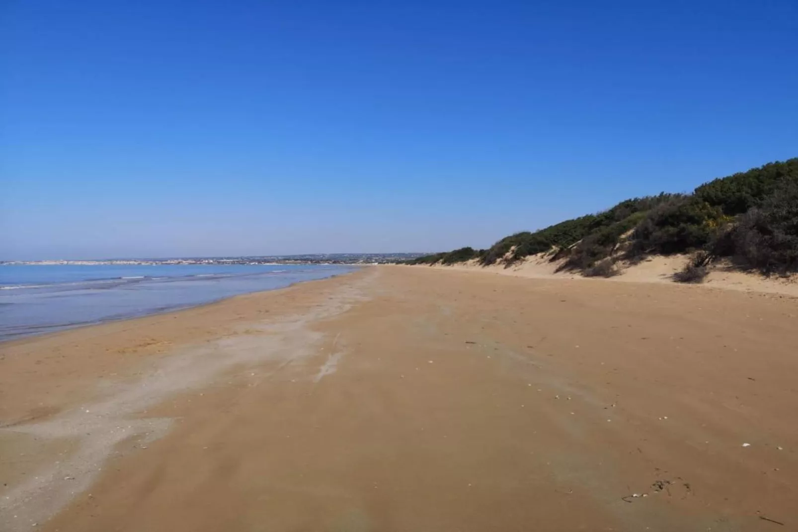Appartamenti Lato Piscina-Gebiete Sommer 1 km