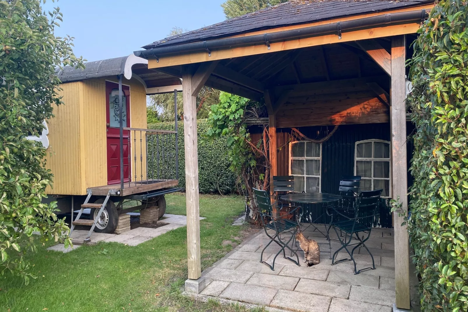 Pipowagen de Weideblick-Terrace balcony