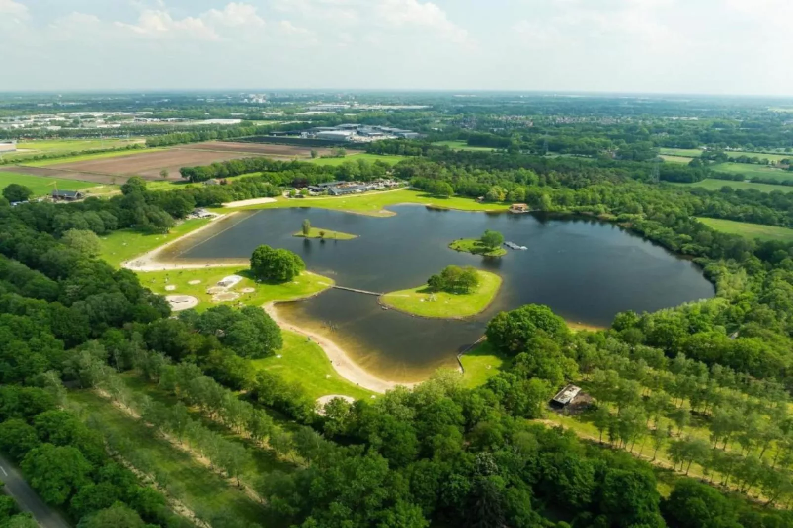 Recreatiepark Tolplas 3-Areas within 1km in summer