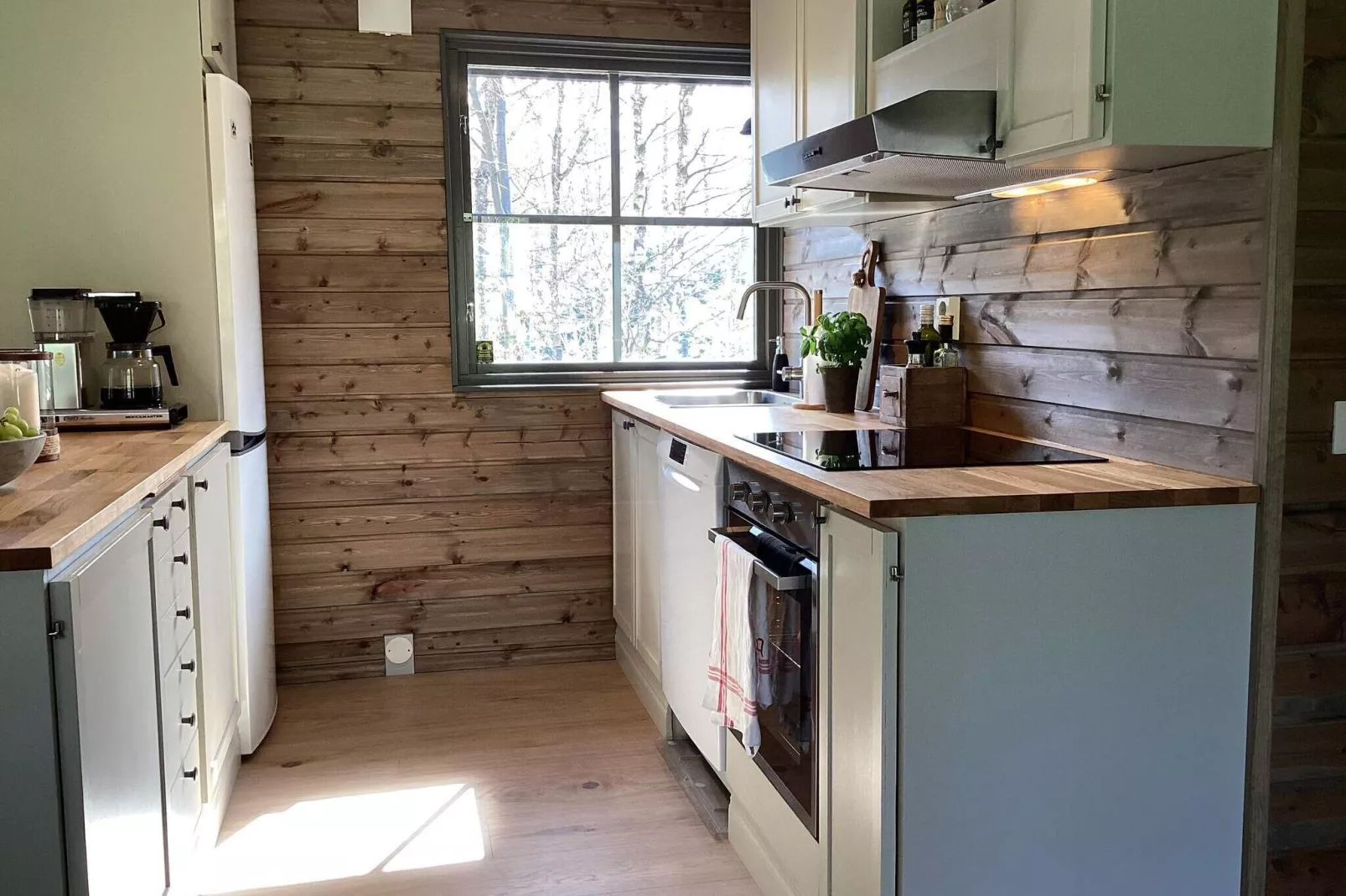 6 person holiday home in ÖRKELLJUNGA-By Traum-Indoor