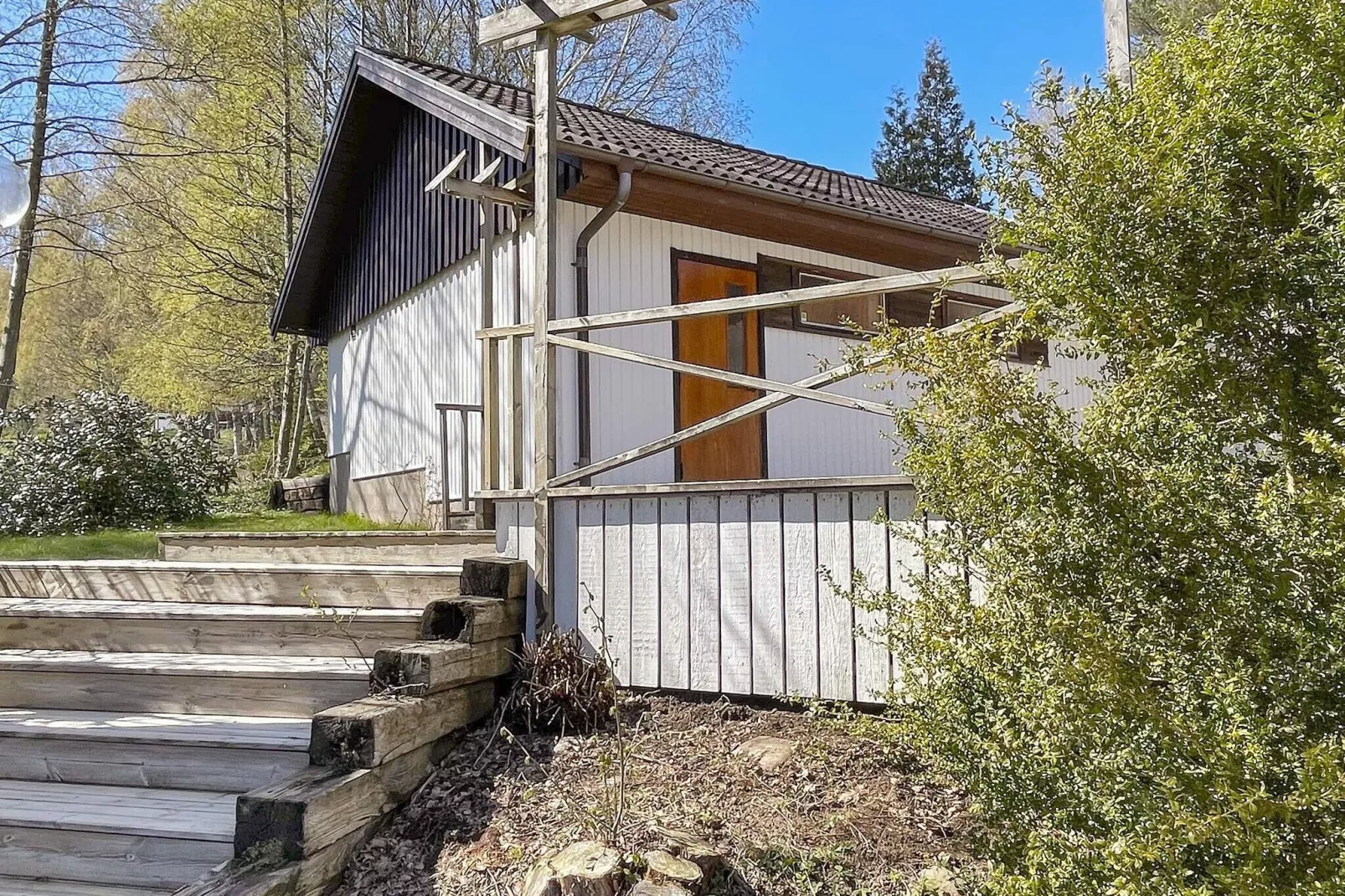 5 person holiday home in STILLINGSÖN-By Traum-Outdoor