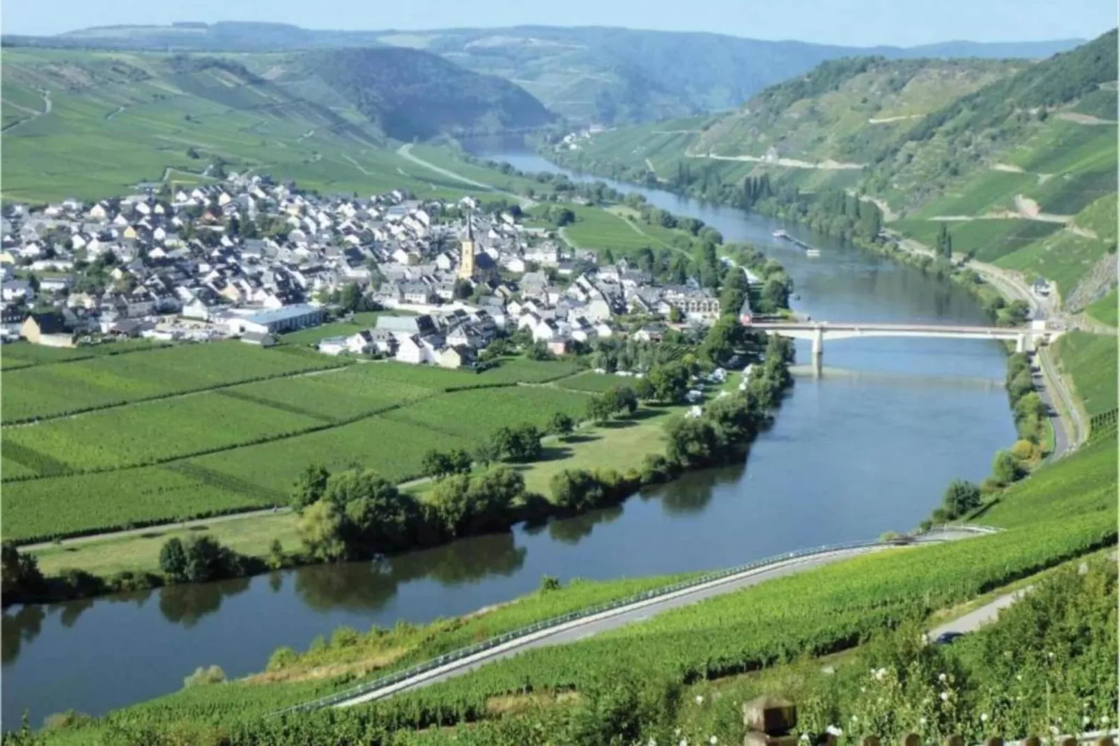Dachstube-Areas within 5km in summer