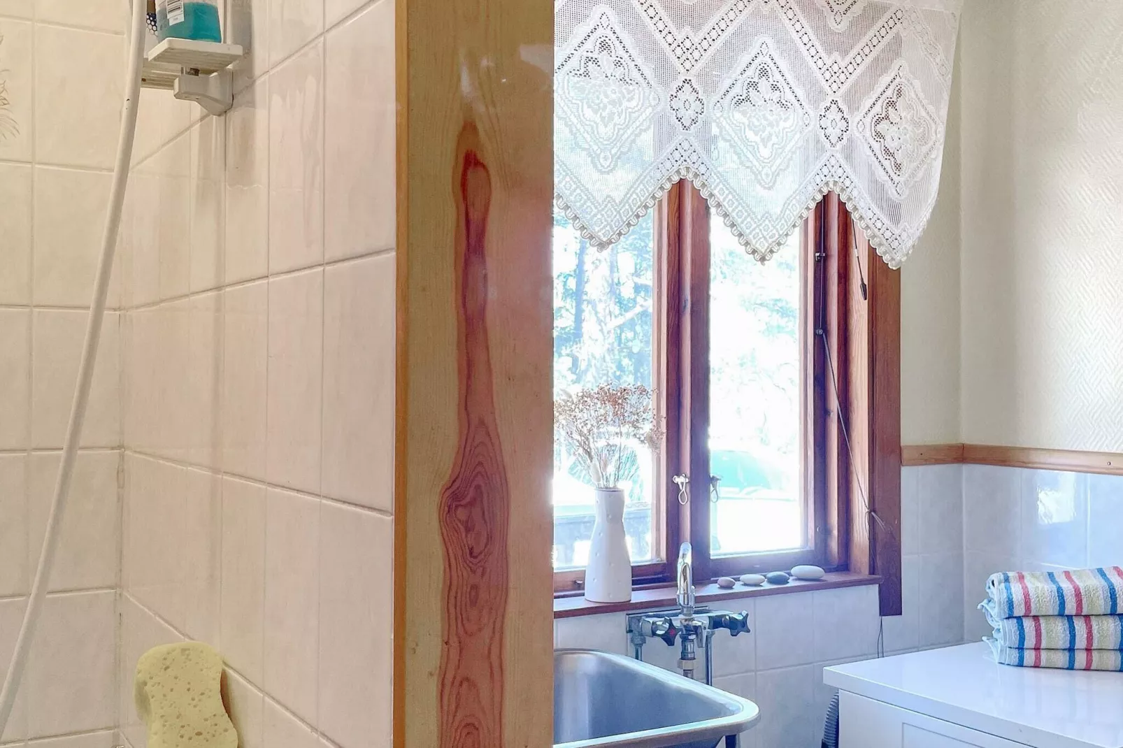 5 person holiday home in STILLINGSÖN-By Traum-Indoor