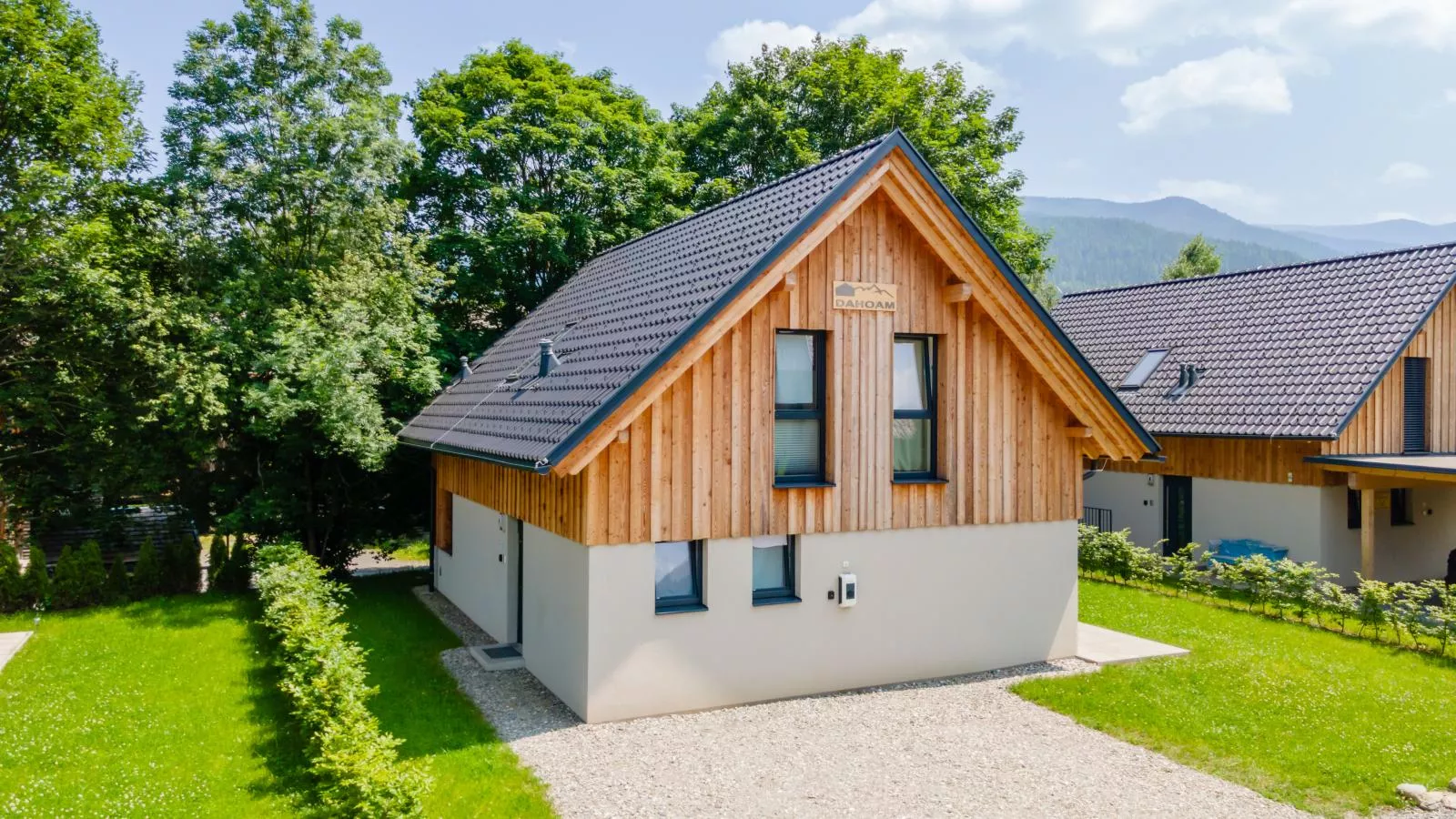 Mountain Chalet Dahoam-Extérieur été