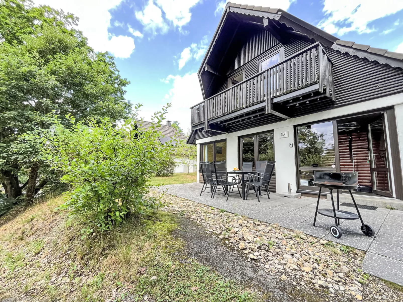Am Sternberg 38-Outside
