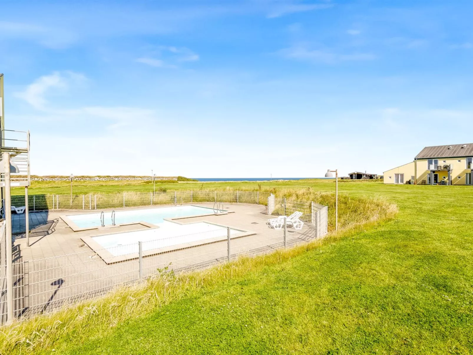 "Solveg" - 150m from the sea-Dehors