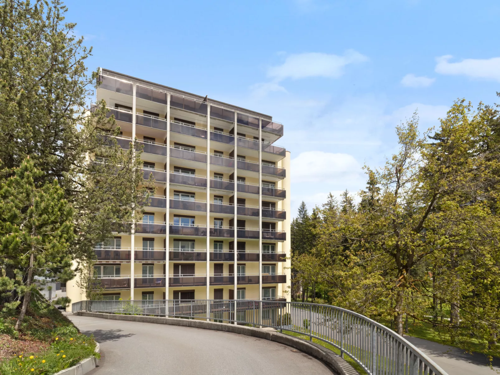 Allod Park Haus C 601 - Draußen