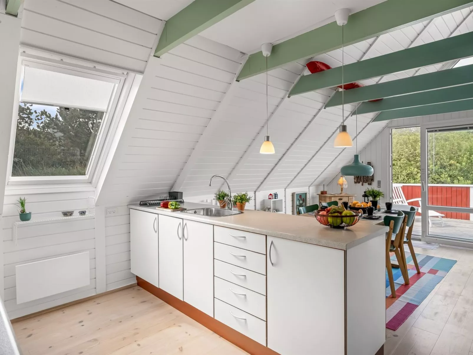 "Piotr" - 800m from the sea-Drinnen