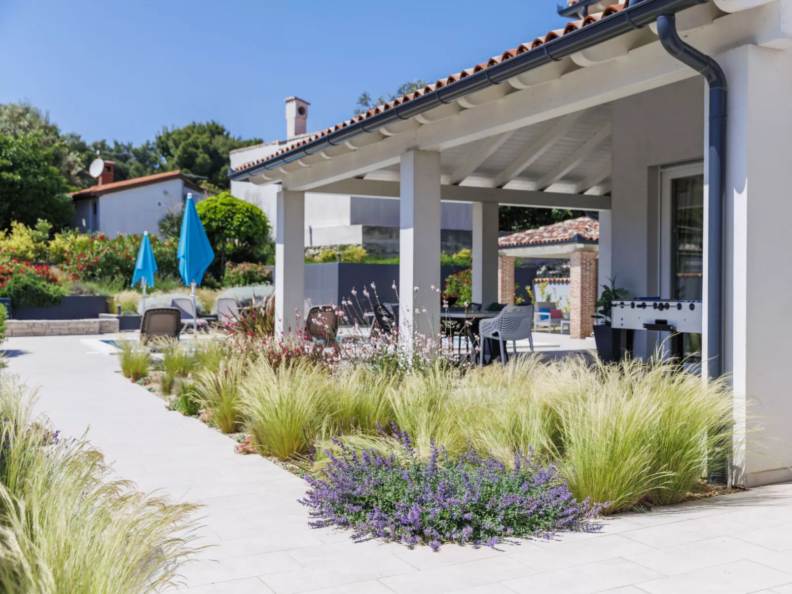 Dream house-Outside