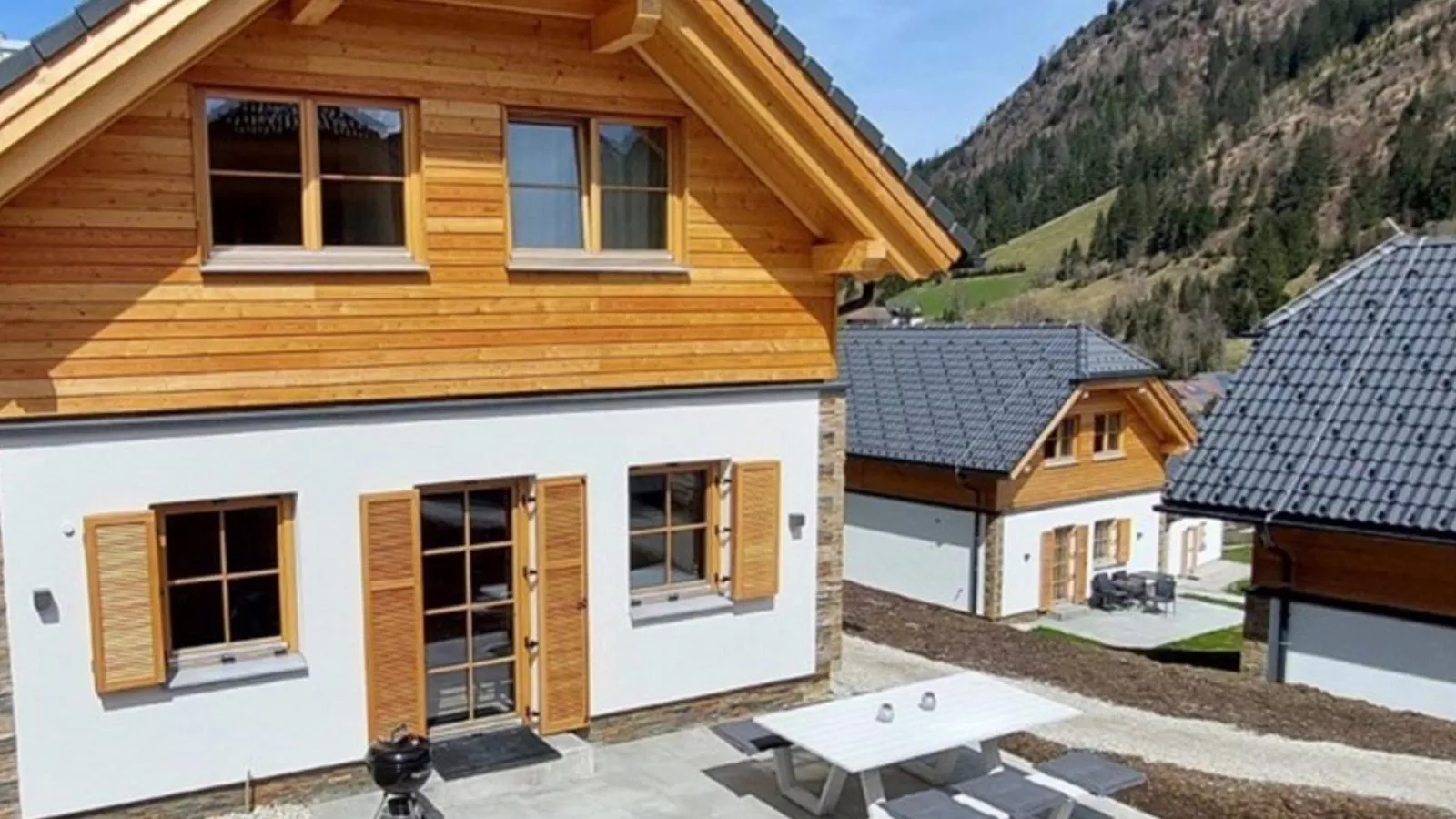 Traumhaus-Exterior summer