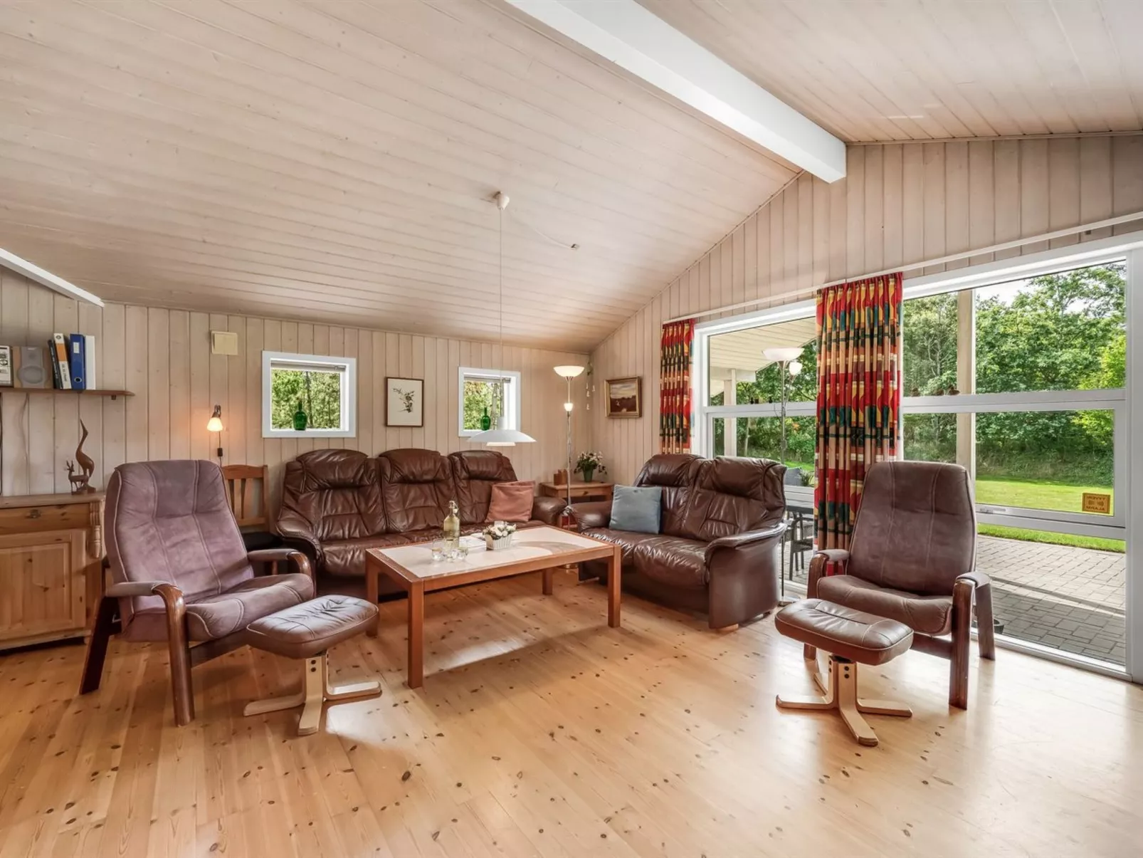 "Salla" - 1.2km from the sea-Inside