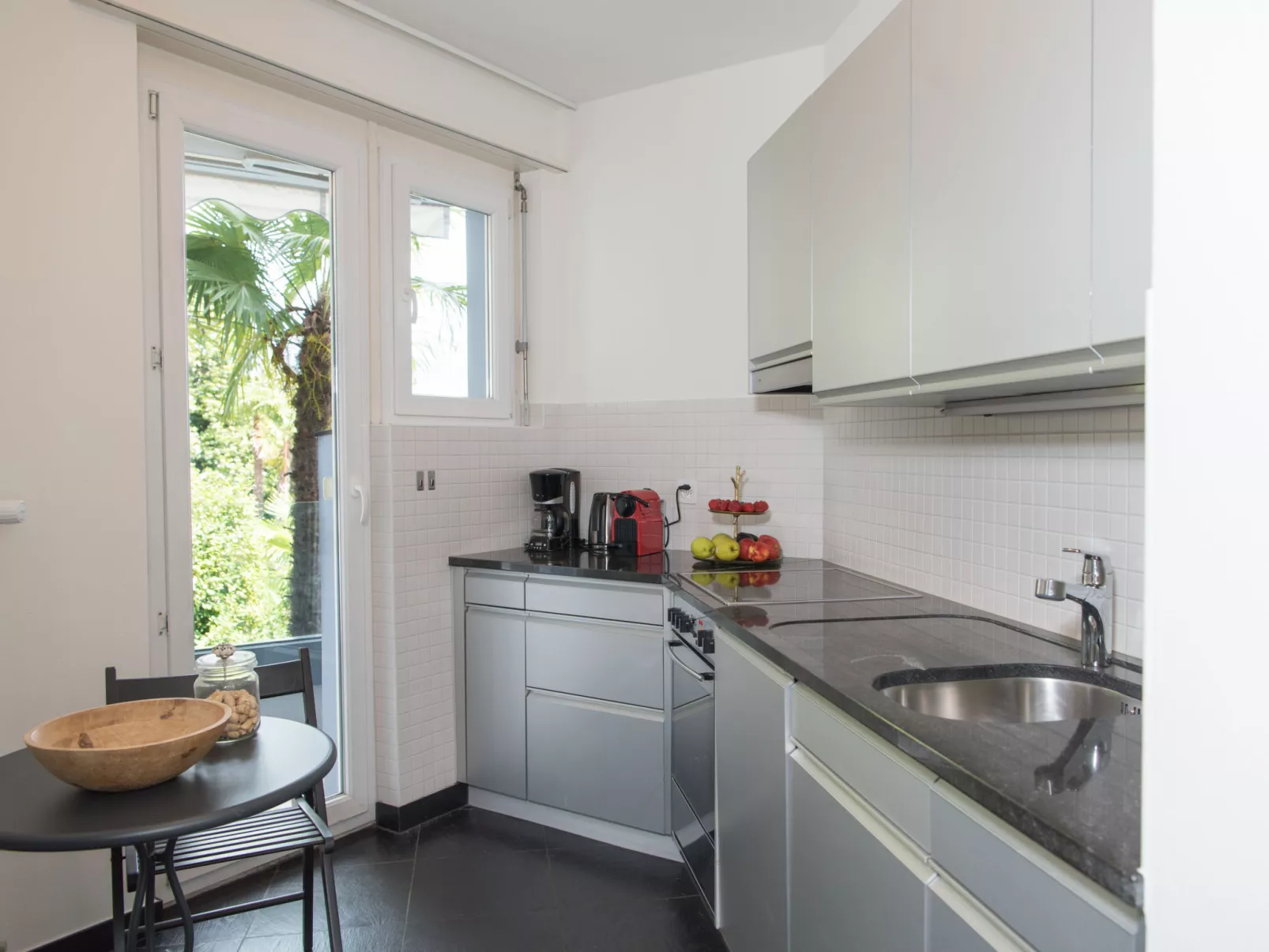 Suite Modern - Inside