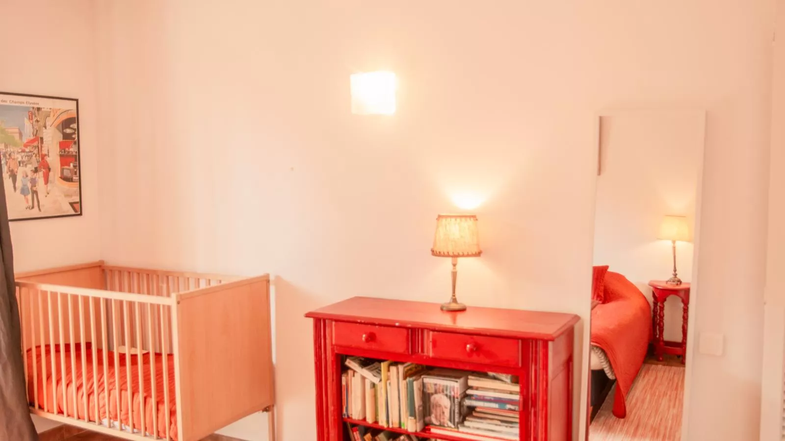 Loumic-Bedroom