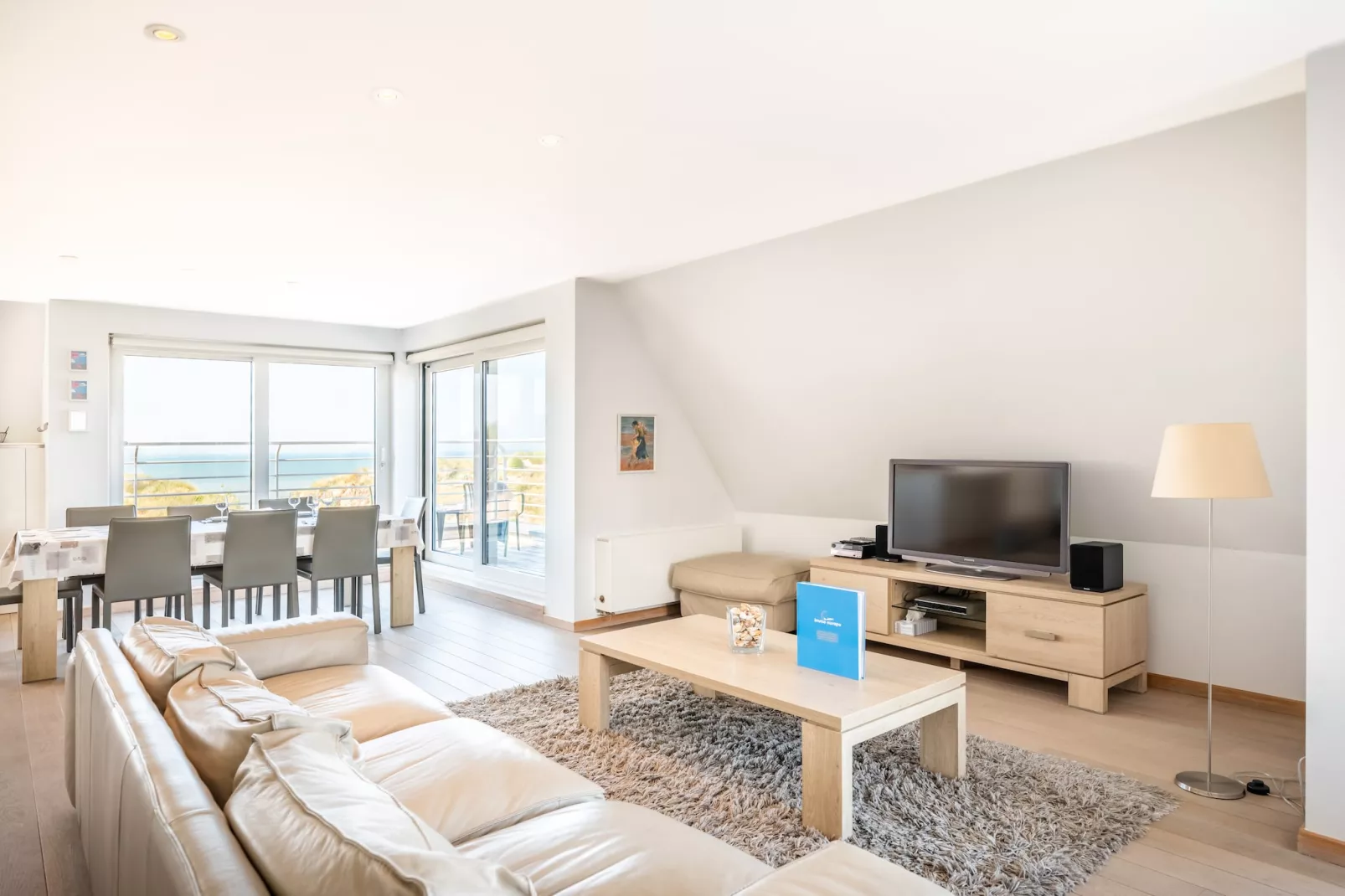 Zeegerucht 201P-Living room