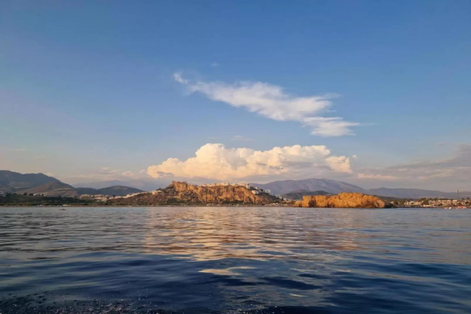 Vistamar-Areas within 5km in summer