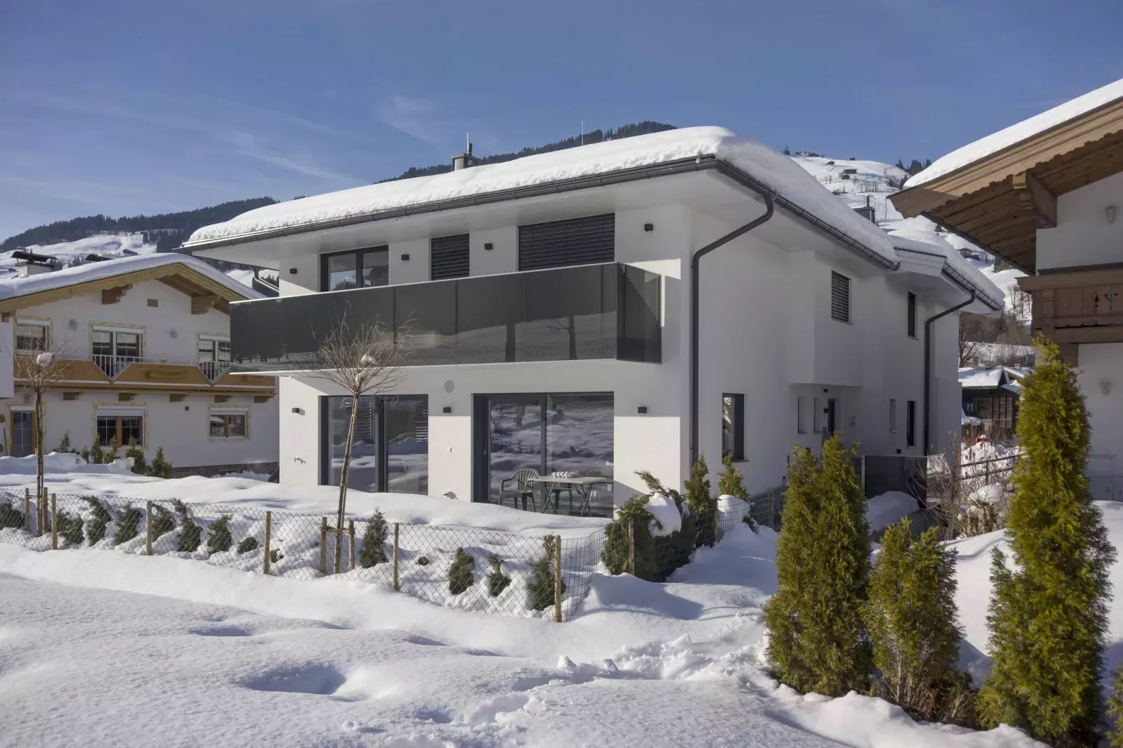 Residenz Gamper-Exterior winter