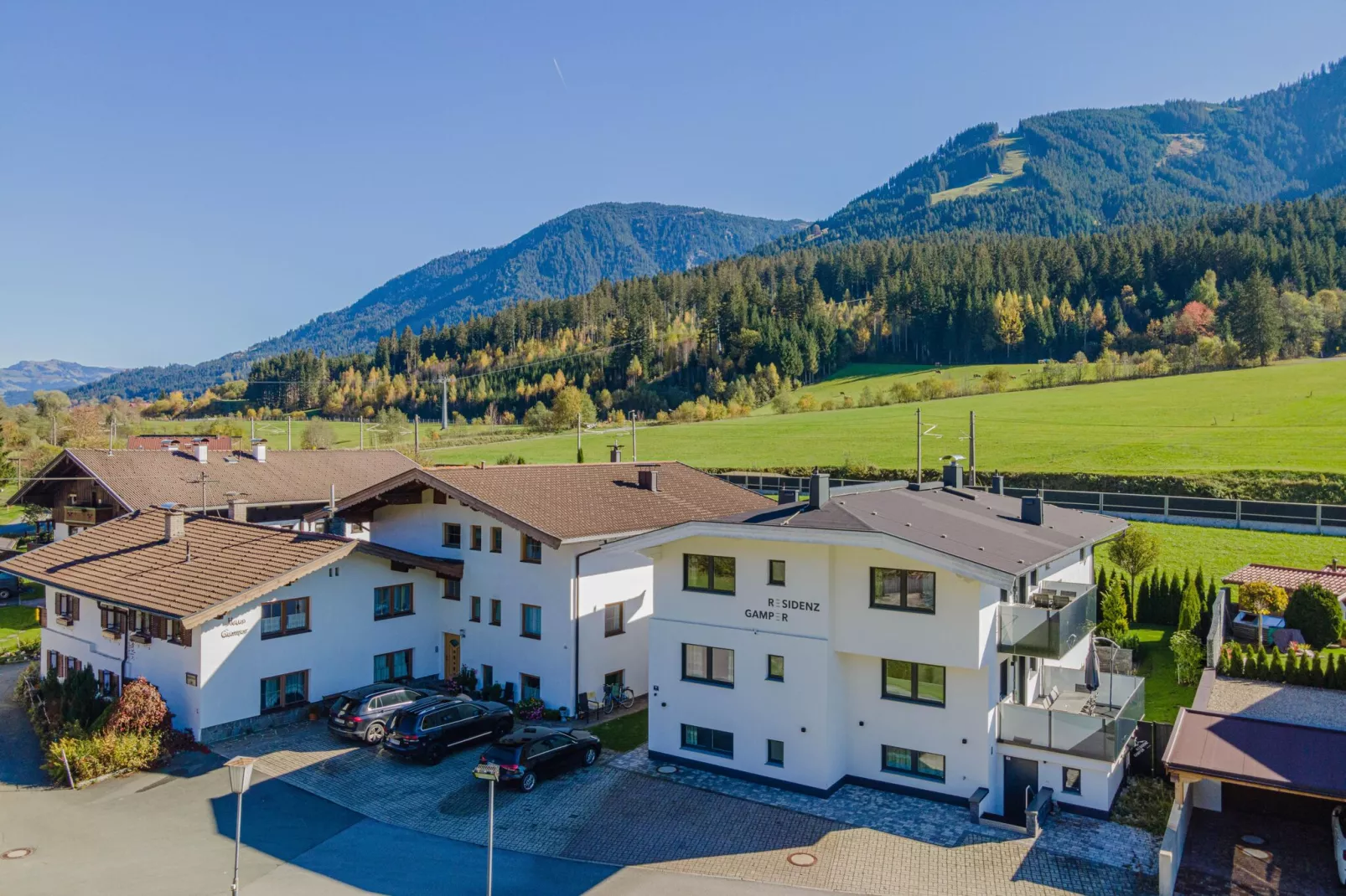 Residenz Gamper-Exterior summer