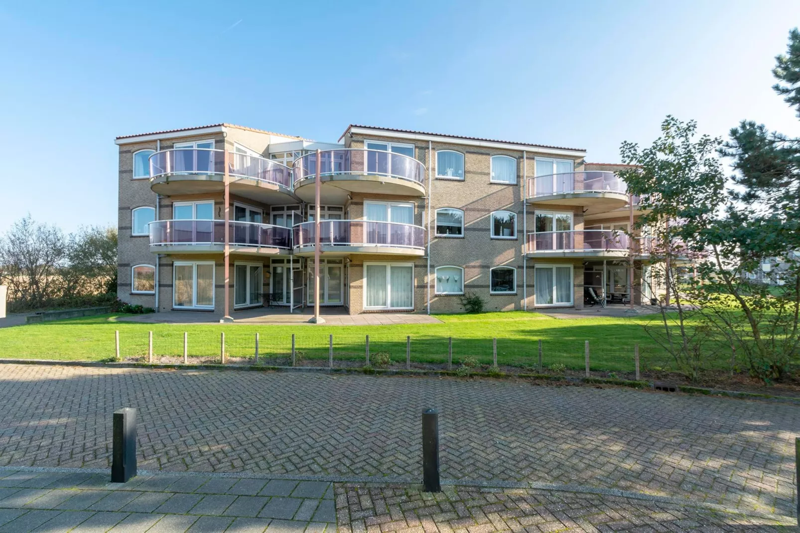 Résidence Juliana 58-Exterior in summer