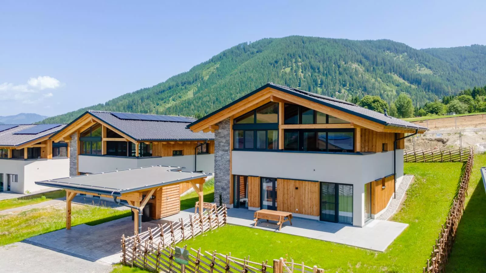 Grebenzen Lodge 53-Exterior in summer