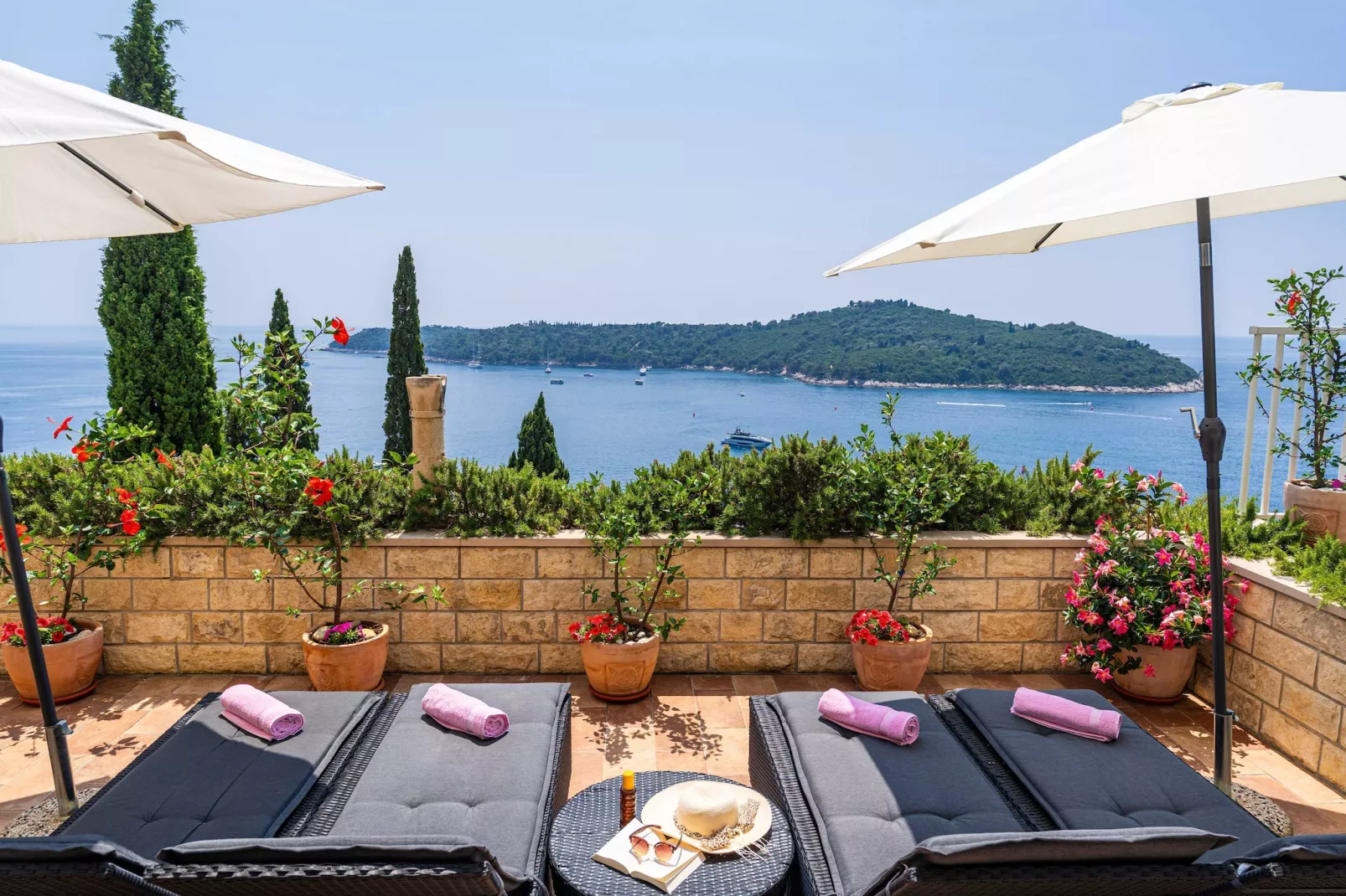 Villa Adrian - Six Bedroom Villa with Swimming pool and Sea View-Outdoor