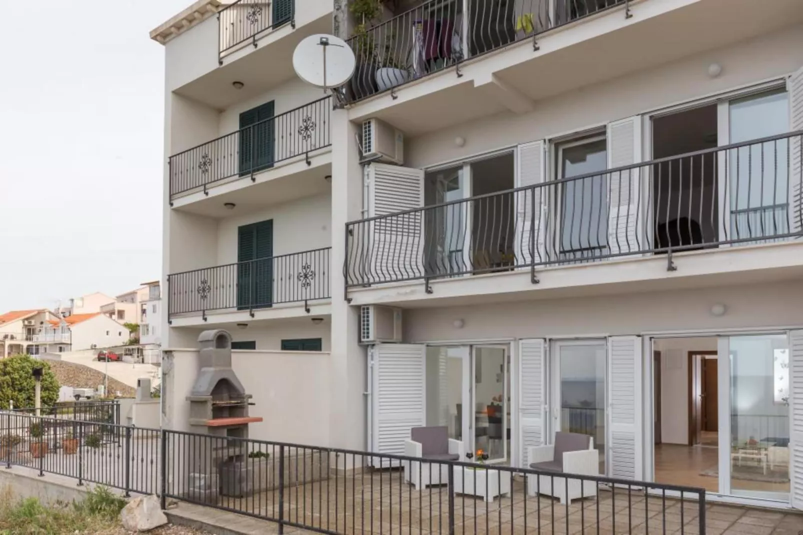 Apartment Manuela - One-Bedroom Apartment with Balcony and Sea View