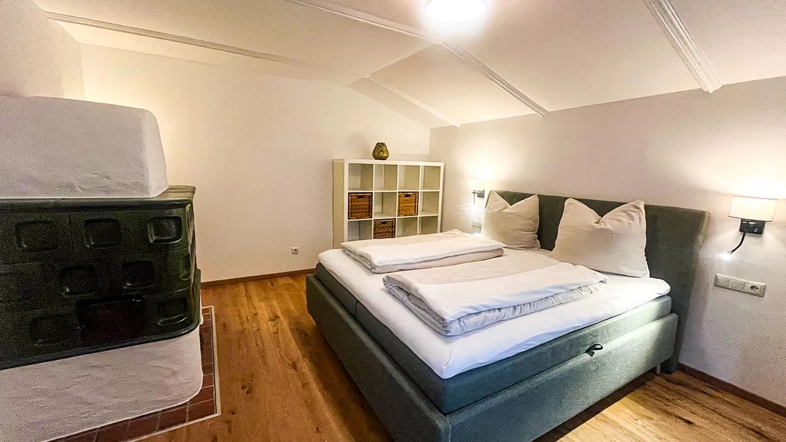 Rosenberger I und II-Bedroom
