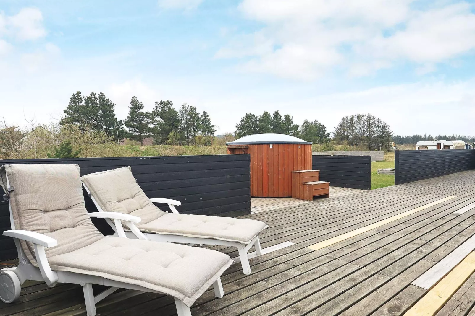 8 person holiday home in Brovst-By Traum