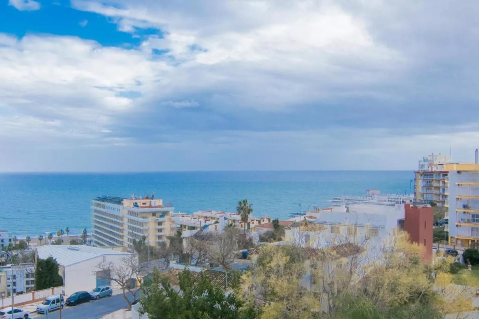 Noasti de SteraM FLATS Torremolinos-Areas summer 20km