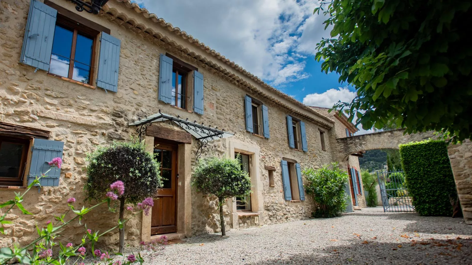 Bastide St John
