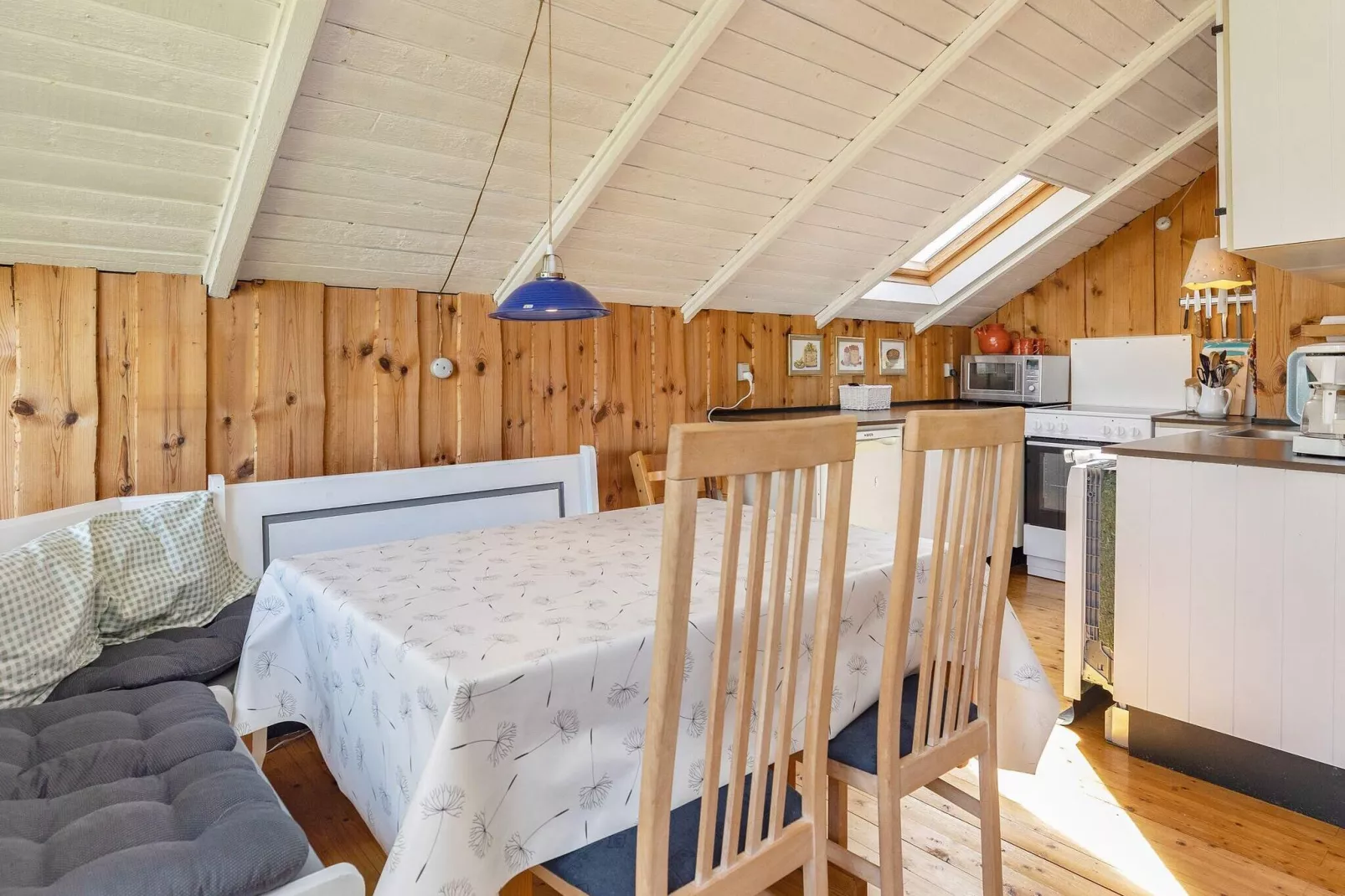 4 person holiday home in Stubbekøbing-By Traum-Indoor