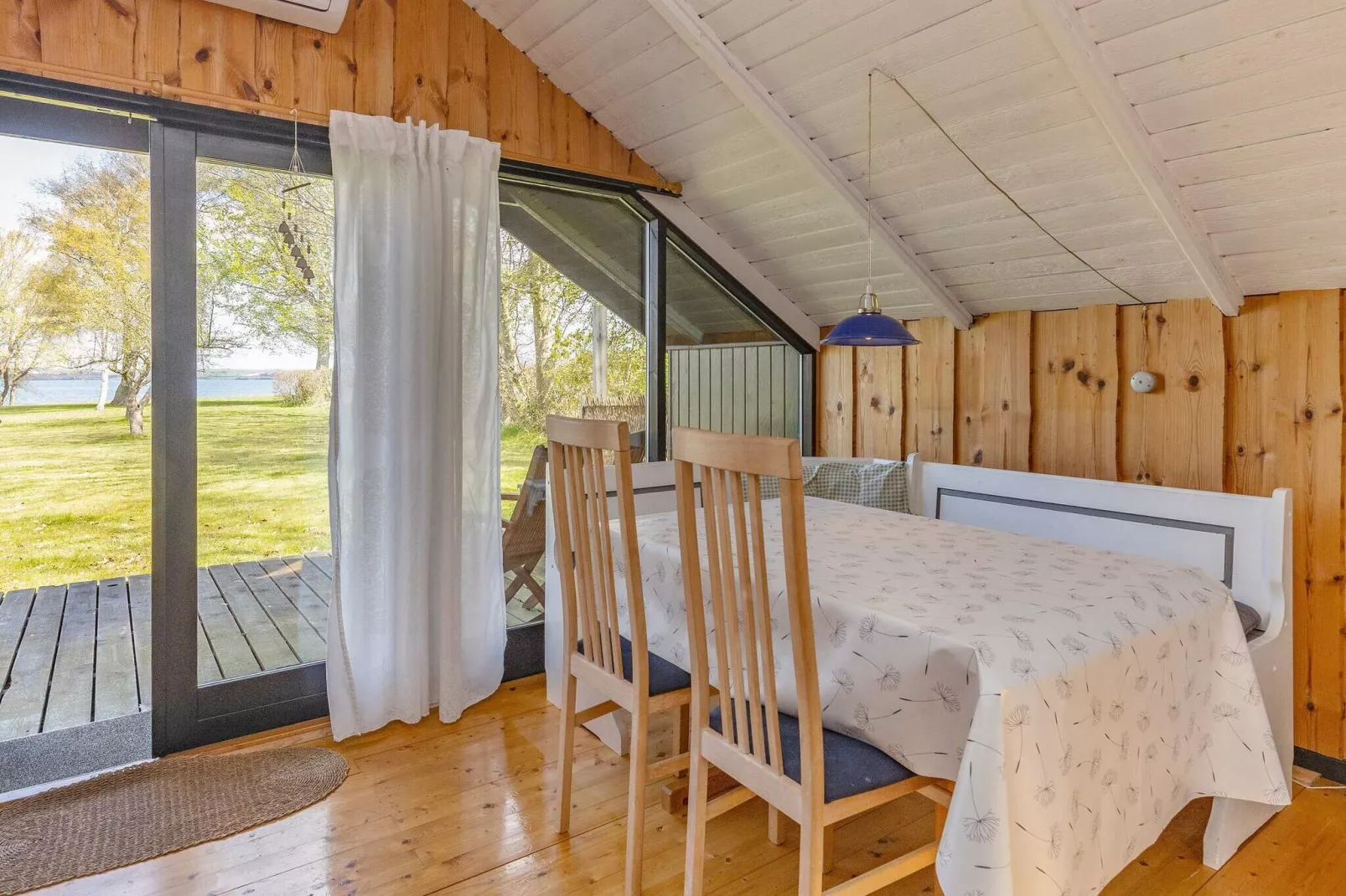4 person holiday home in Stubbekøbing-By Traum-Indoor