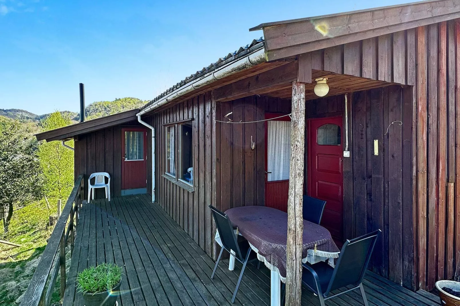 HUS 55765  HYTTE B-Outdoor