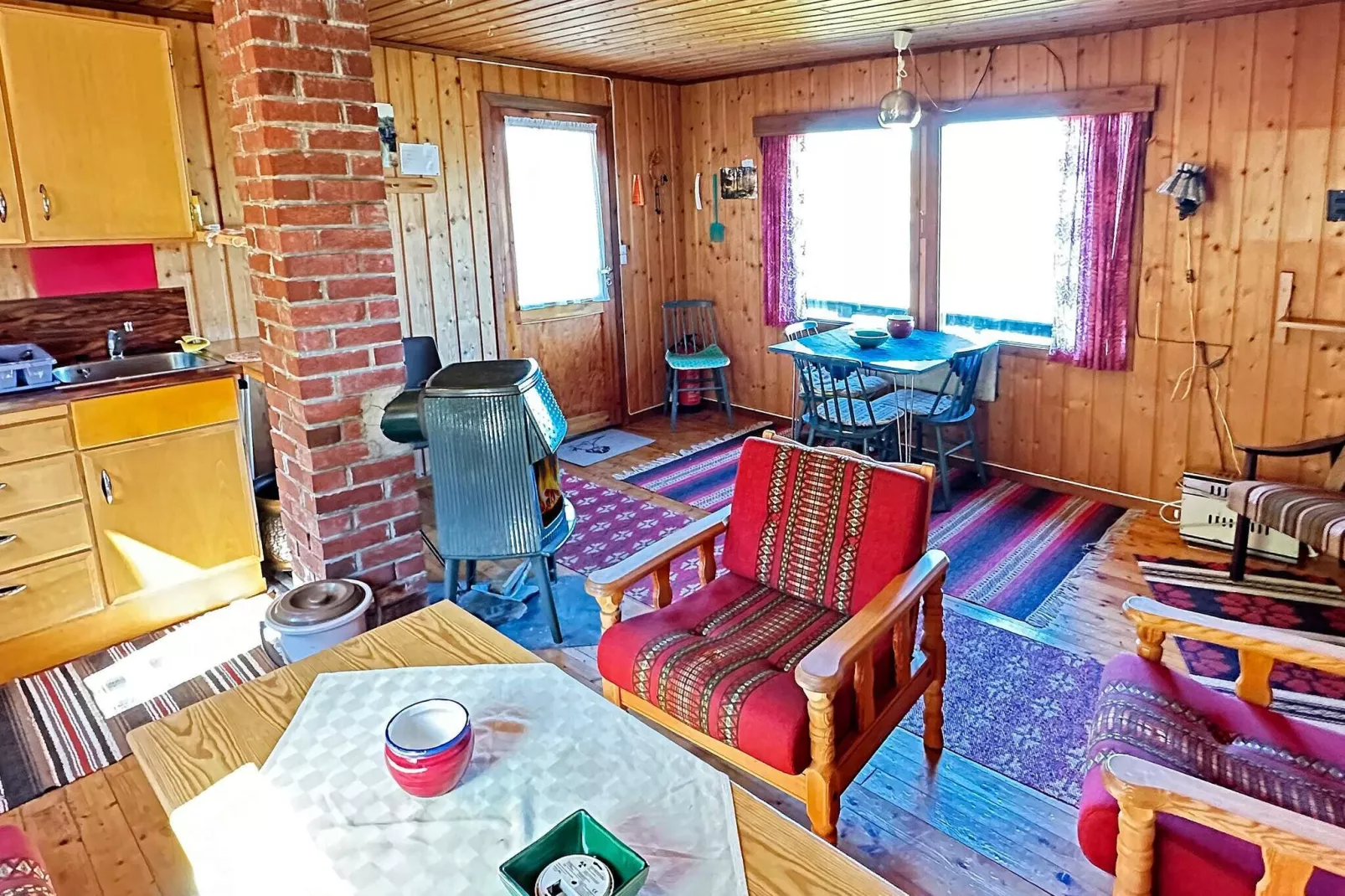 HUS 55765  HYTTE B-Indoor